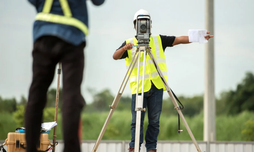 Do I Need a Registered Surveyor for Renovations or Fencing?